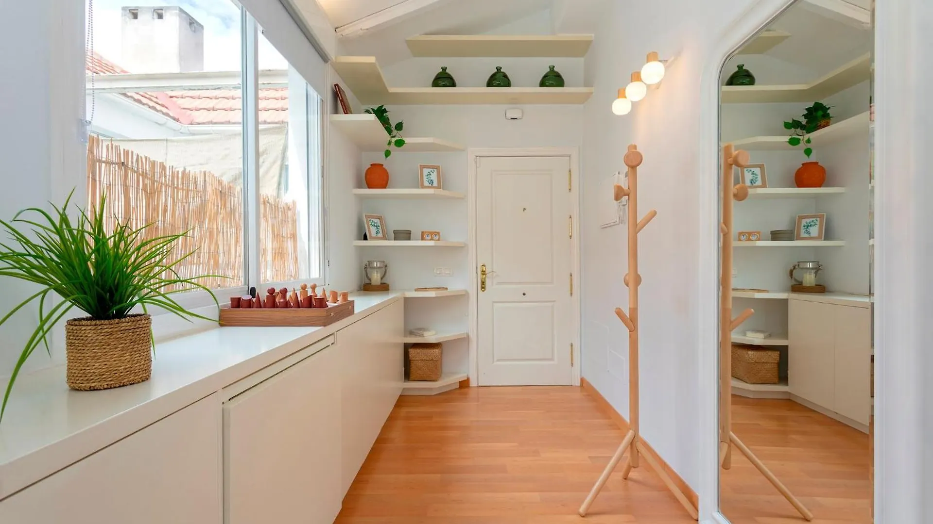 Apartment Genteel Home Mitjana Malaga